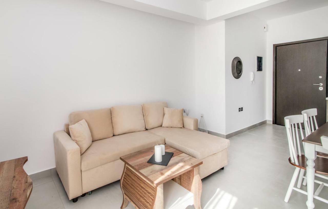 Lux 'N Comfort Apartments Tínos Exterior foto